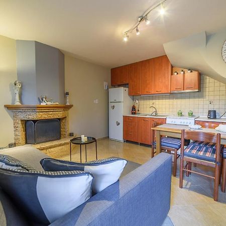 Small House With Garden & View Promirion Экстерьер фото