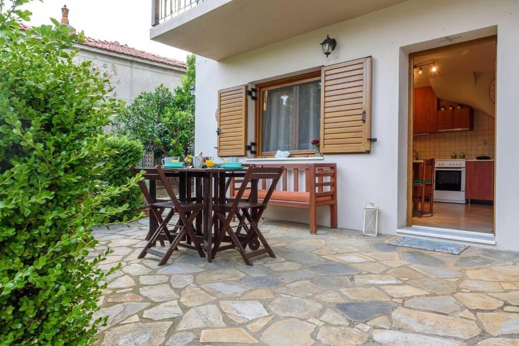 Small House With Garden & View Promirion Экстерьер фото